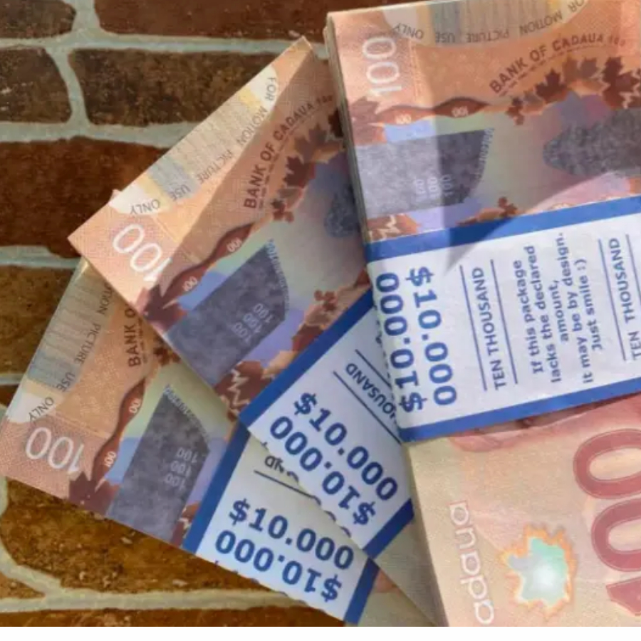 100 Canadian Dollar